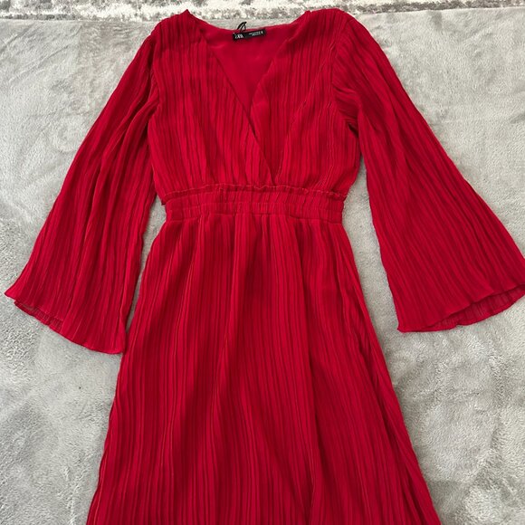 Zara Red Midi Maxi Pleated Bell Sleeve Dress Women's SMALL - Picture 2 of 8